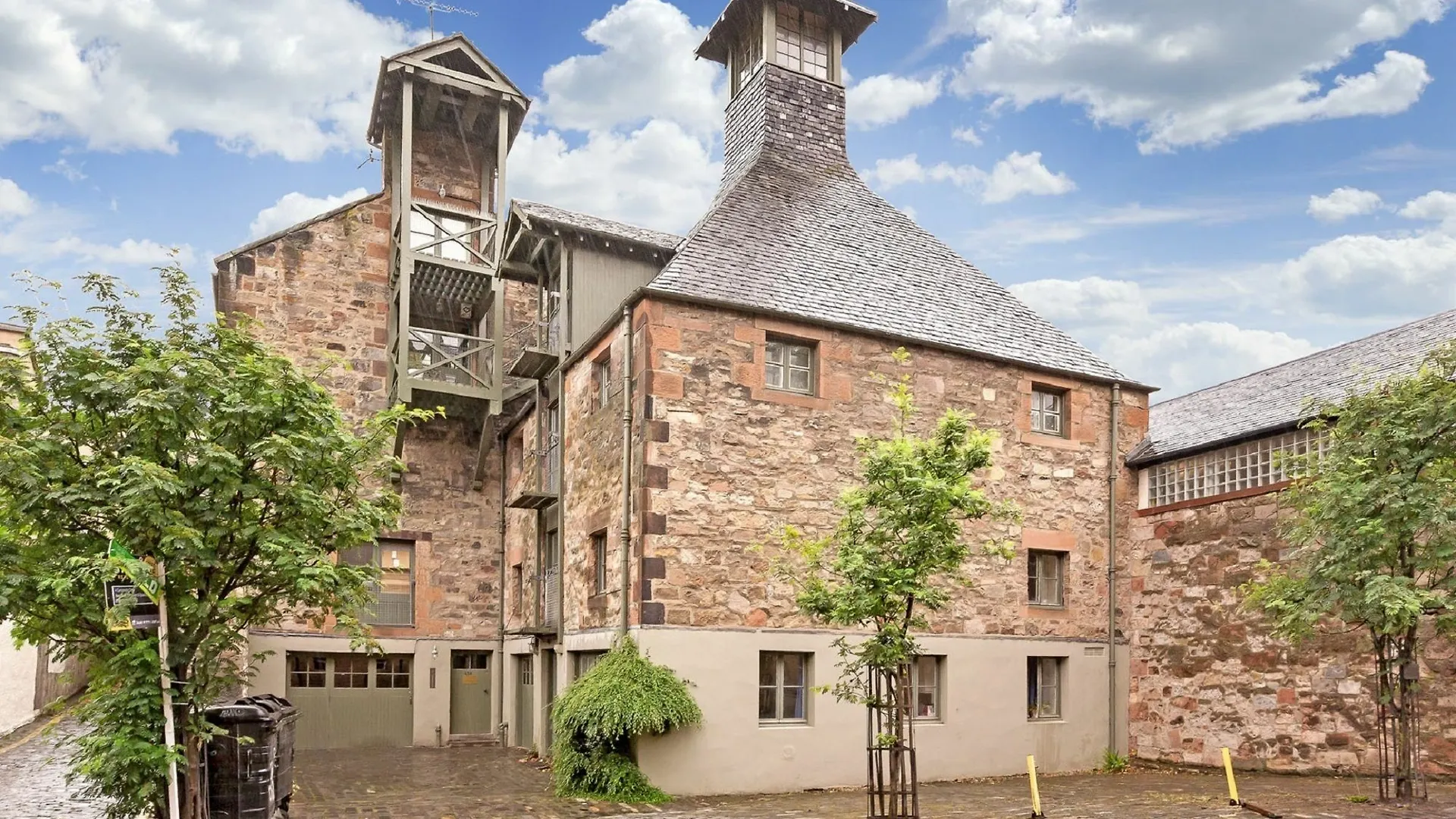 Old Town Brewery Apartment Edimburgo